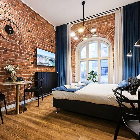 Urban-Glam City Centre Studio With A Gym And Terrace Tallinn Exteriör bild