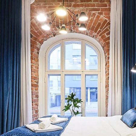 Urban-Glam City Centre Studio With A Gym And Terrace Tallinn Exteriör bild